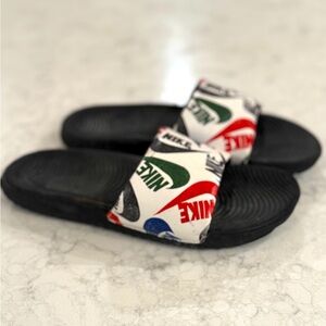 Nike youth kids rainbow pool gym slide sandals 3Y